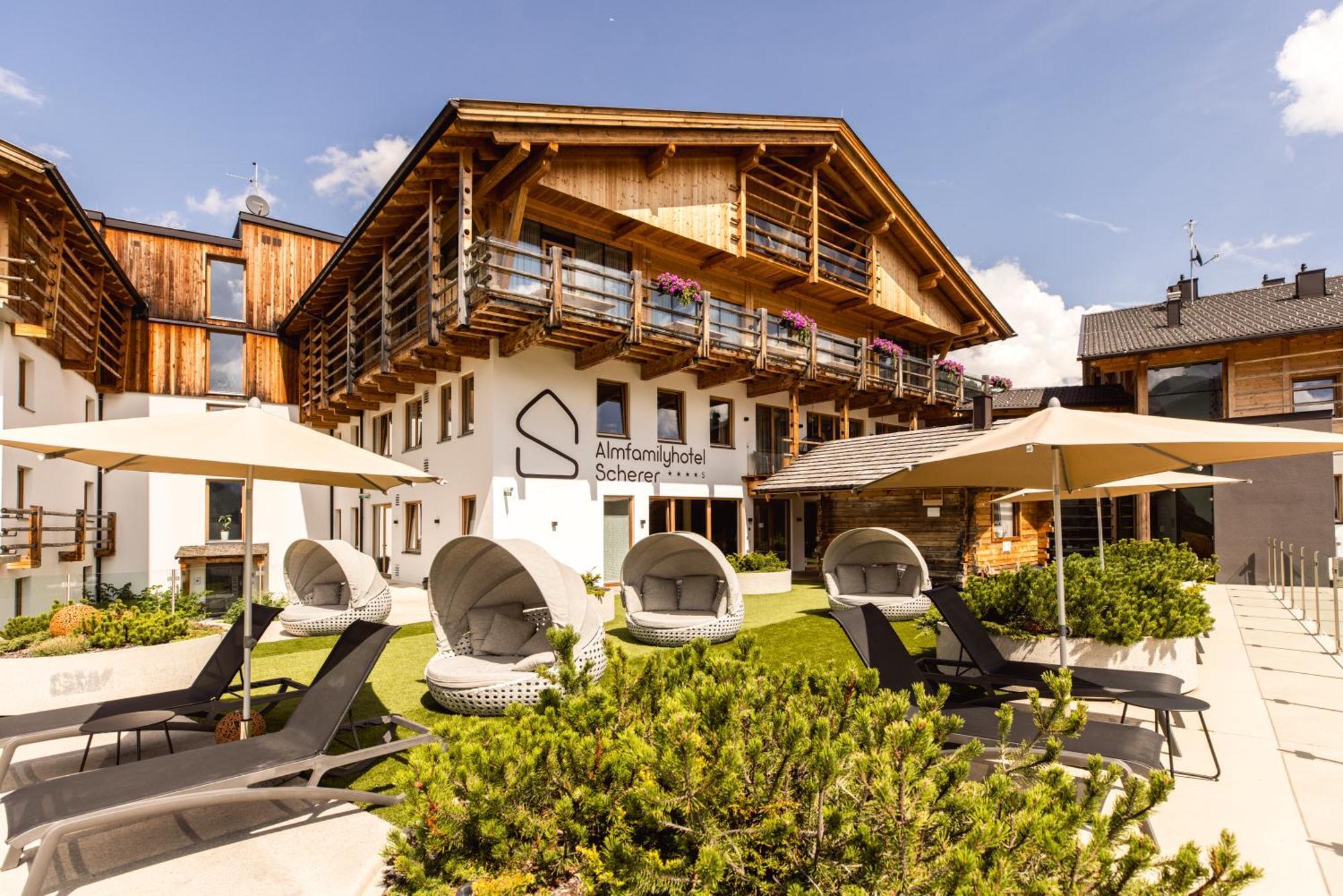 Almfamilyhotel Scherer Obertilliach Exterior photo